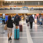 Tips to Travel Safely This Holiday Season